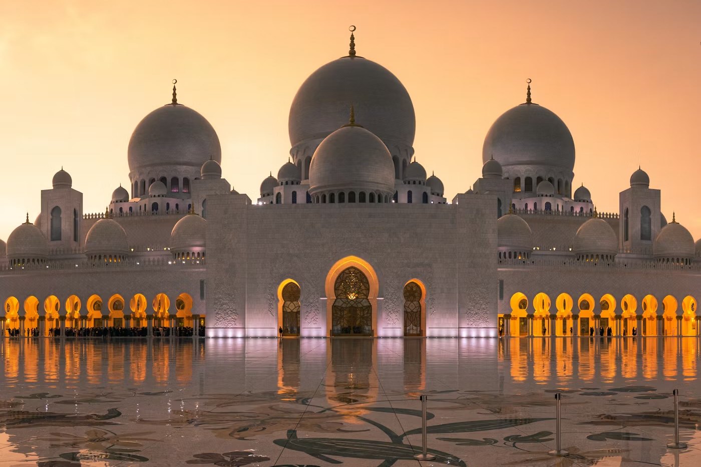 The global race to set Halal standards: Saudi Arabia launches the “Global Halal Mark” – where should Vietnamese businesses place their bets?